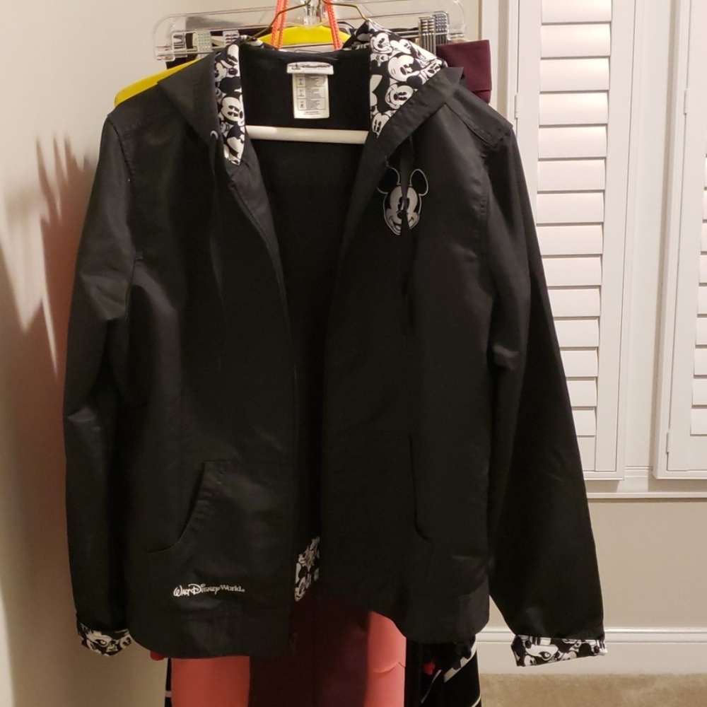 Mickey Mouse lightweight windbreaker jacket